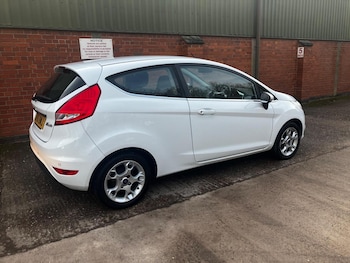 Used Ford Fiesta 2011 for sale - 78053298: Photo