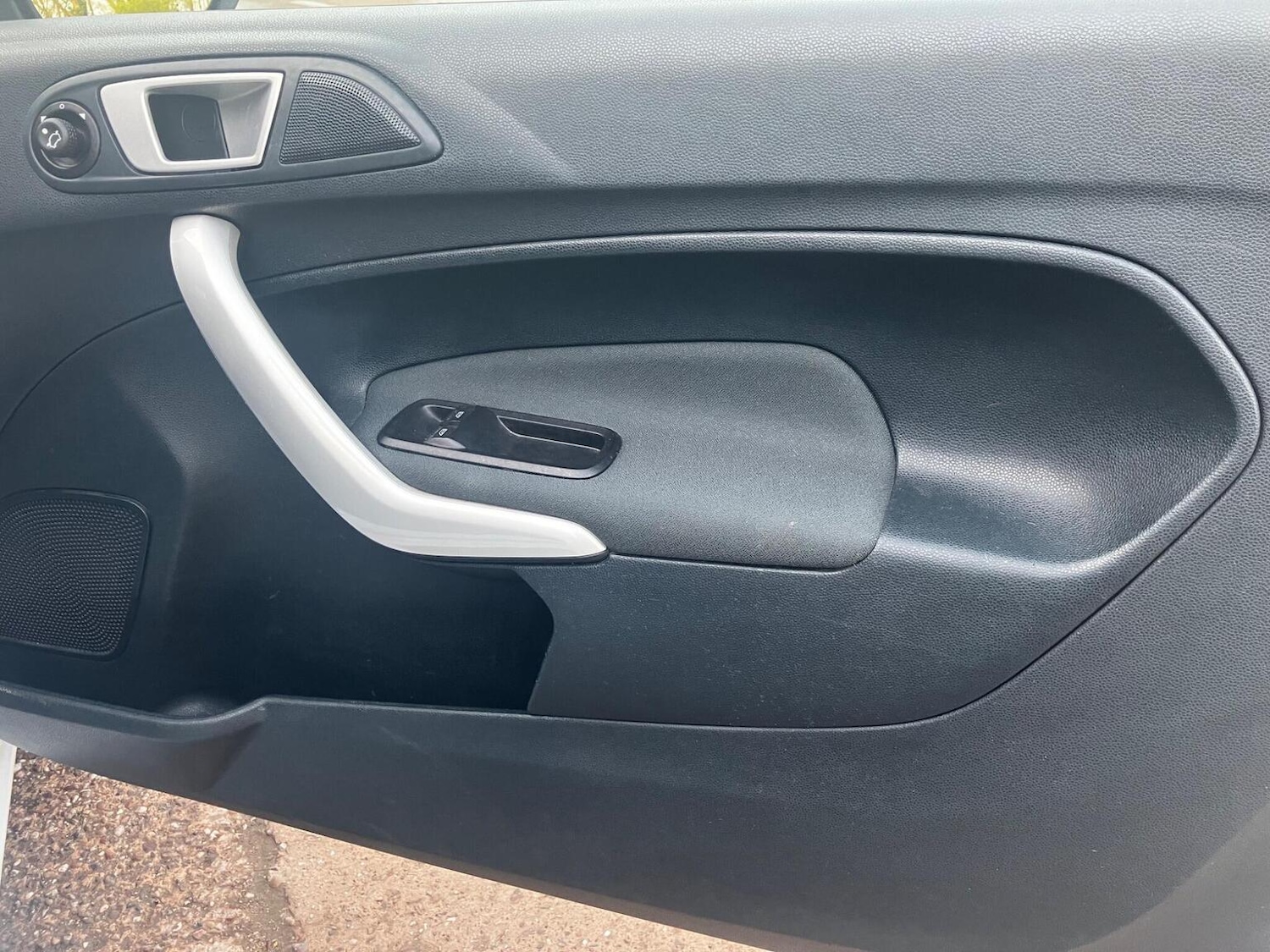 Used Ford Fiesta 2011 for sale - 78053298: Photo 9