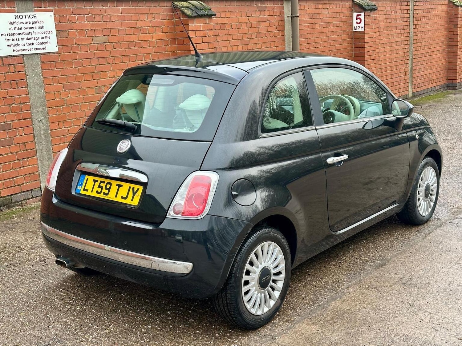 Used Fiat 500 2009 for sale - 77377777: Photo 11