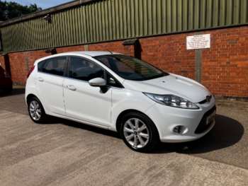 2011 - 1.3 Zetec 5-Door