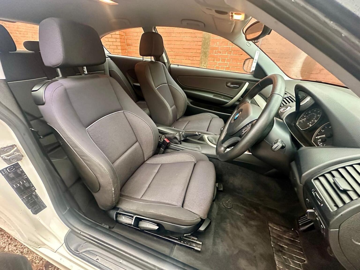 Used BMW 1 Series 2009 for sale - 76891784: Photo 4