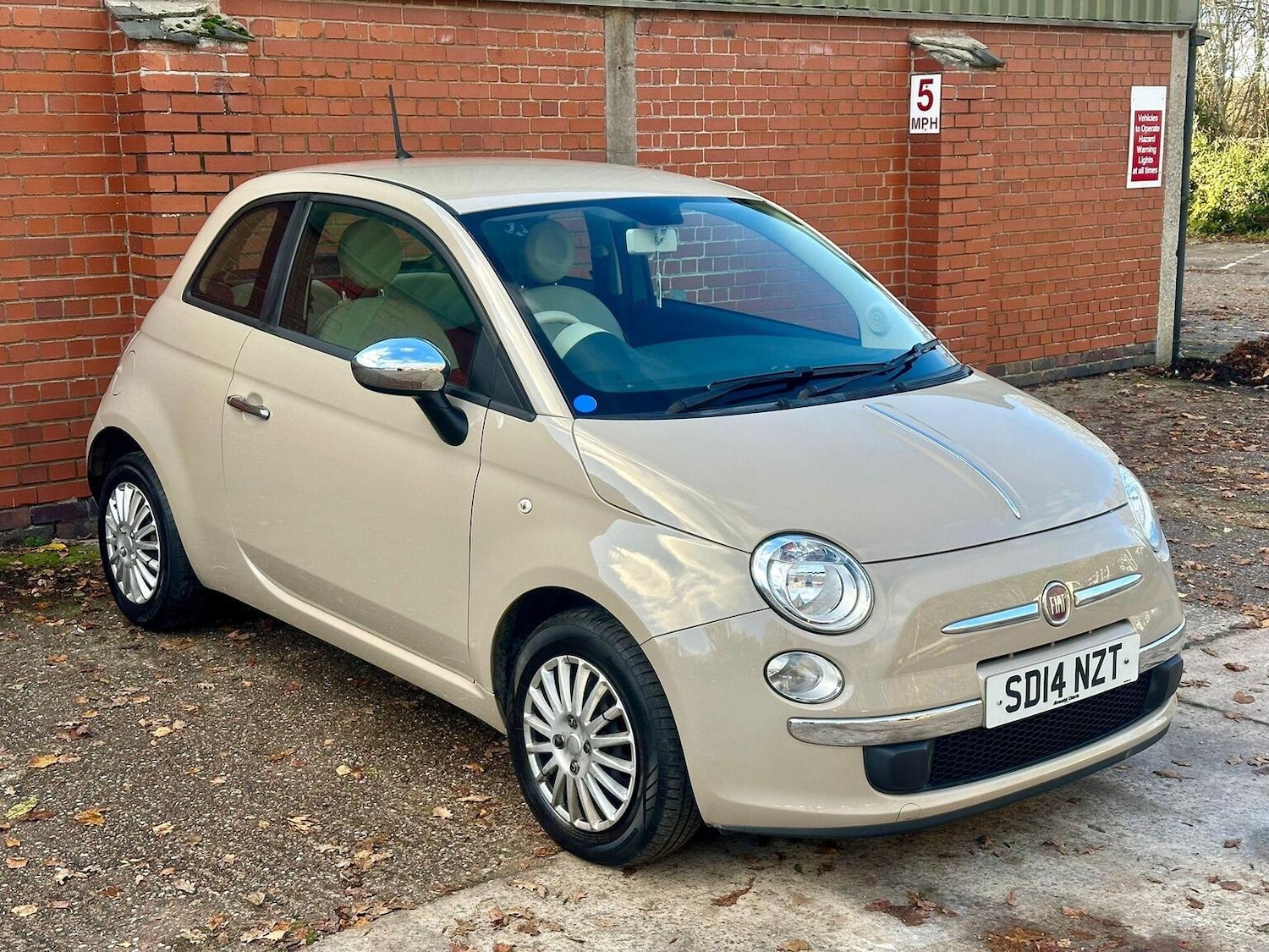Used Fiat 500 2014 for sale - 76624424: Photo 2