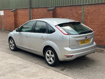 Used Ford Focus 2010 for sale - 75517865: Photo