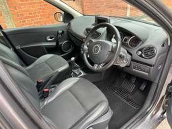 Used Renault Clio 2011 for sale - 75124347: Photo