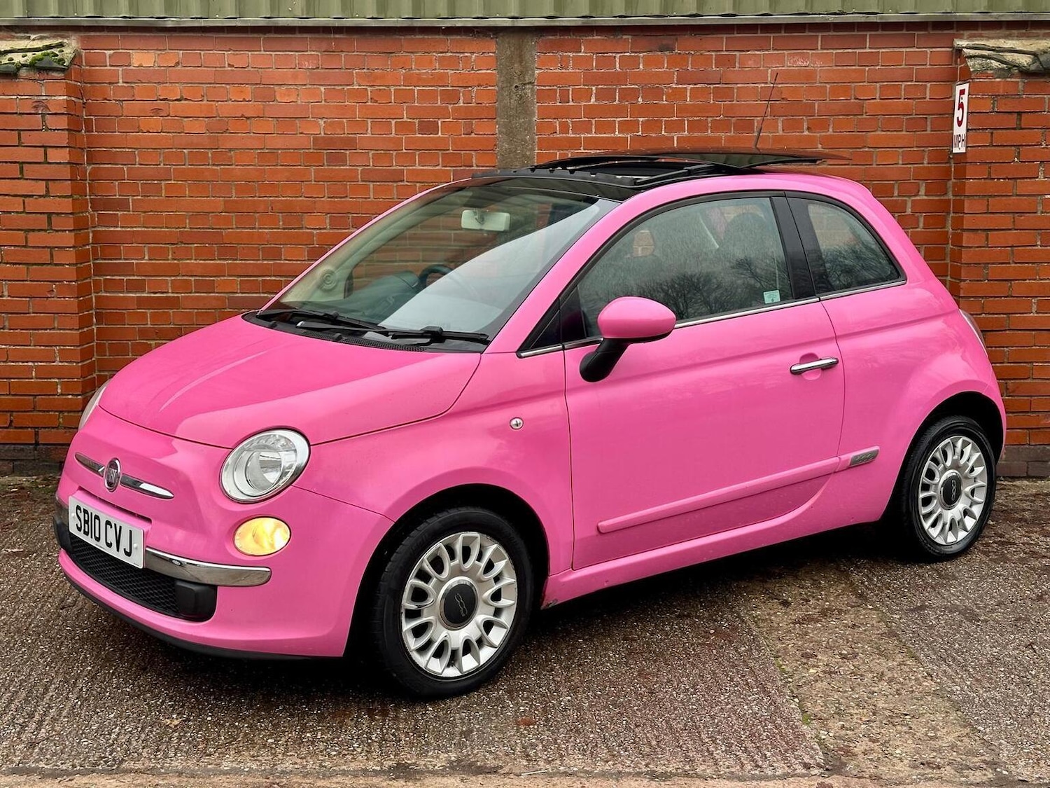 Used Fiat 500 2010 for sale - 76891782: Photo 1