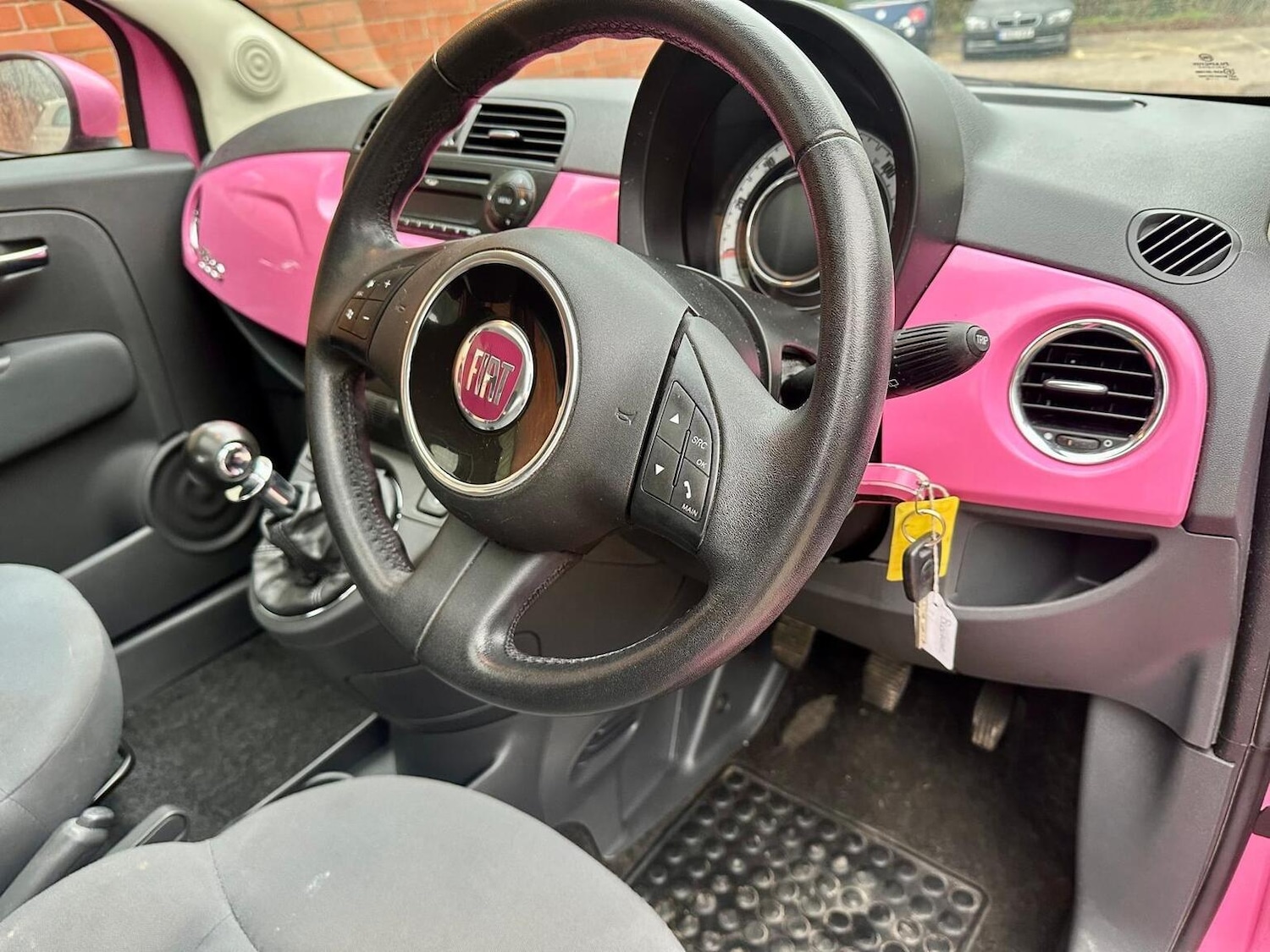 Used Fiat 500 2010 for sale - 76891782: Photo 5