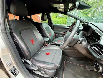 Used Ford Fiesta 2018 for sale - 79137119: Photo