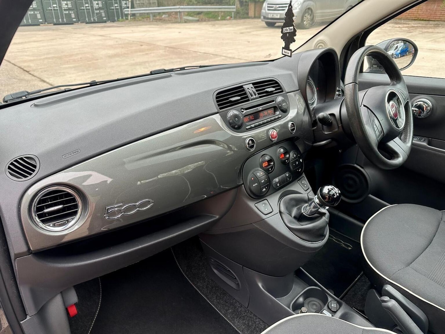 Used Fiat 500 2015 for sale - 77789315: Photo 8