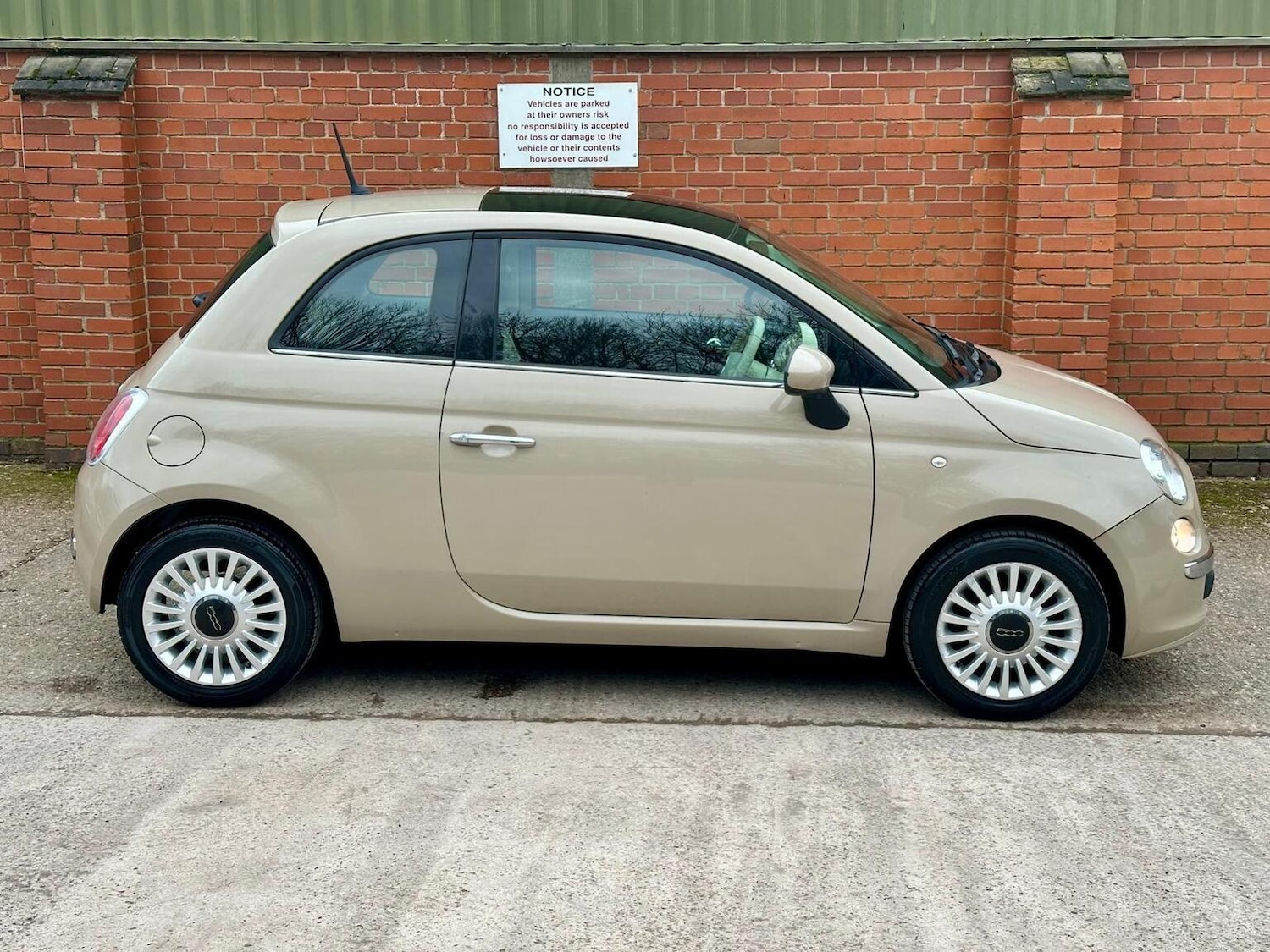 Used Fiat 500 2012 for sale - 77681776: Photo 11