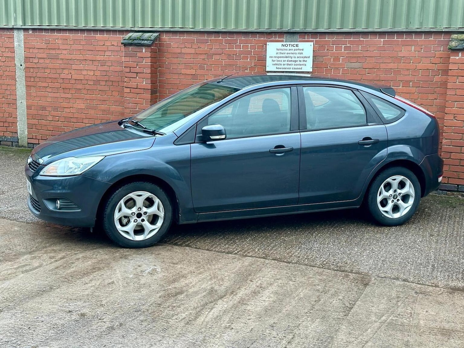 Used Ford Focus 2011 for sale - 77629097: Photo 17