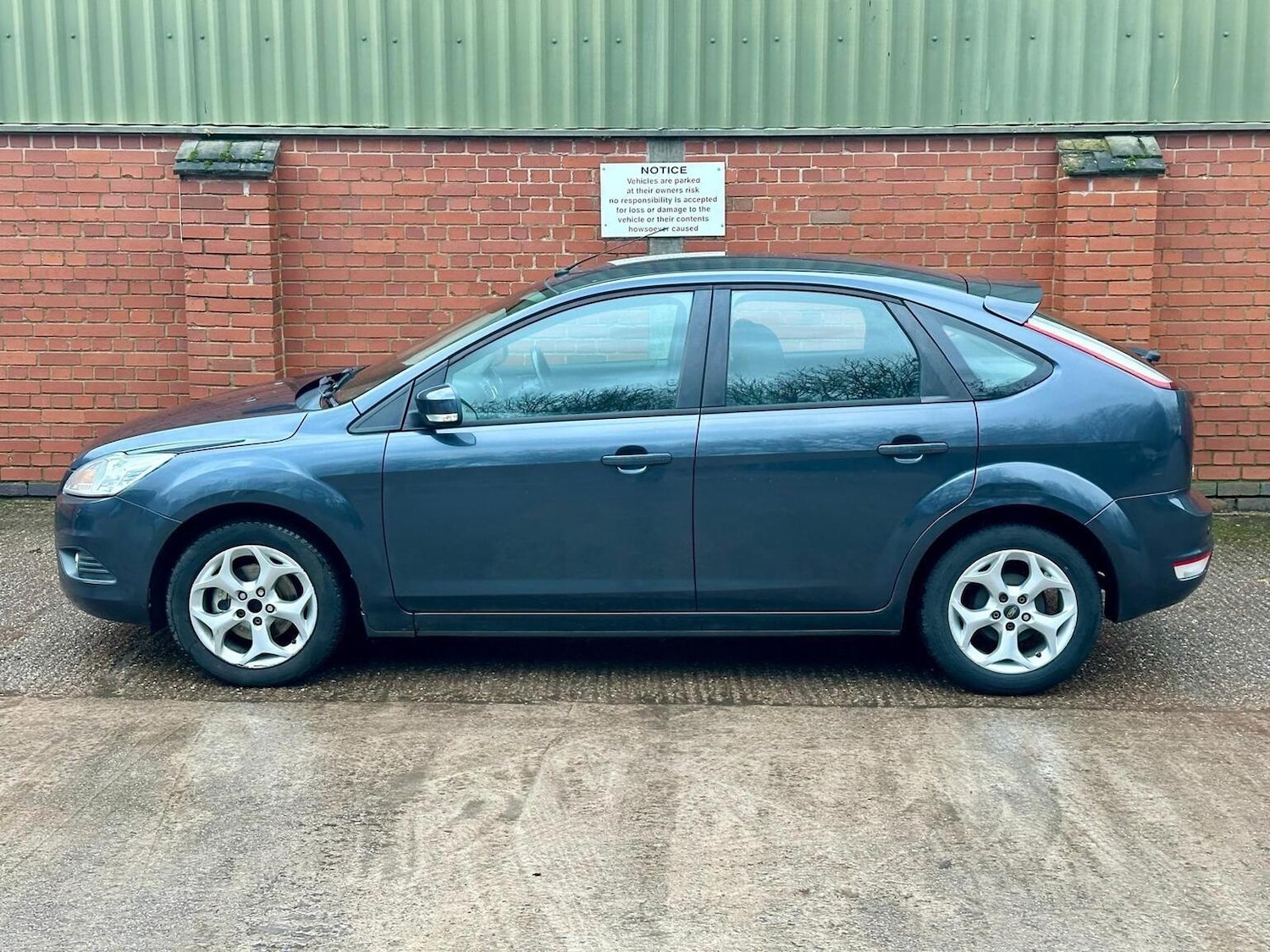 Used Ford Focus 2011 for sale - 77629097: Photo 19