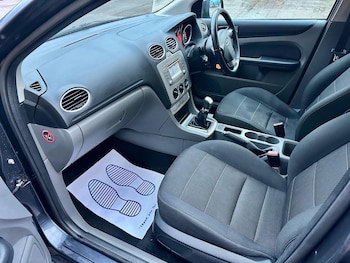 Used Ford Focus 2011 for sale - 77629097: Photo