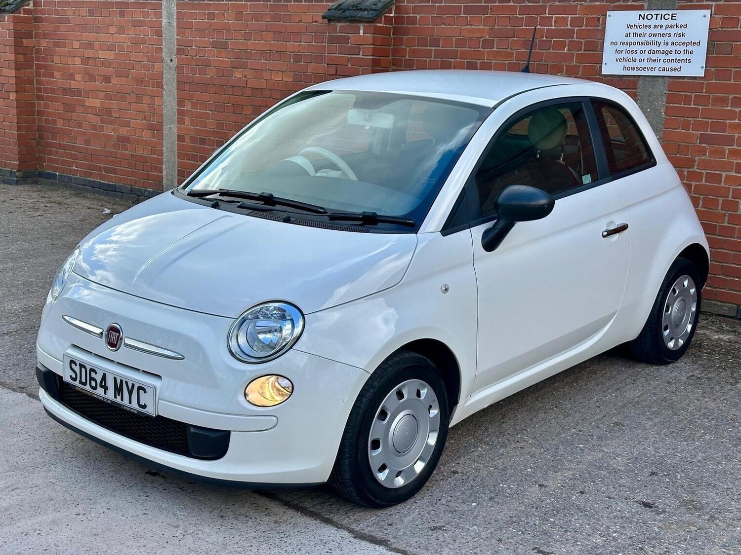 Used Fiat 500 2015 for sale - 77844982: Photo 11