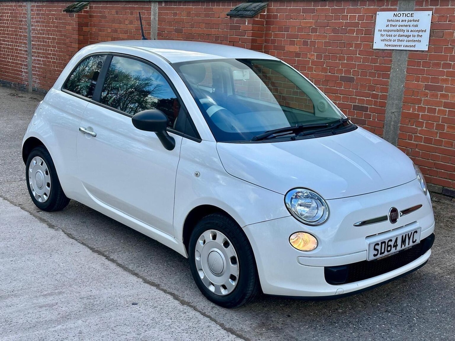 Used Fiat 500 2015 for sale - 77844982: Photo 9