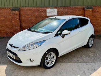 Used Ford Fiesta 2012 for sale - 79162265: Photo