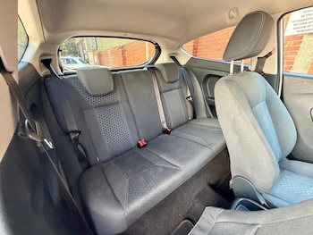 Used Ford Fiesta 2012 for sale - 79162265: Photo