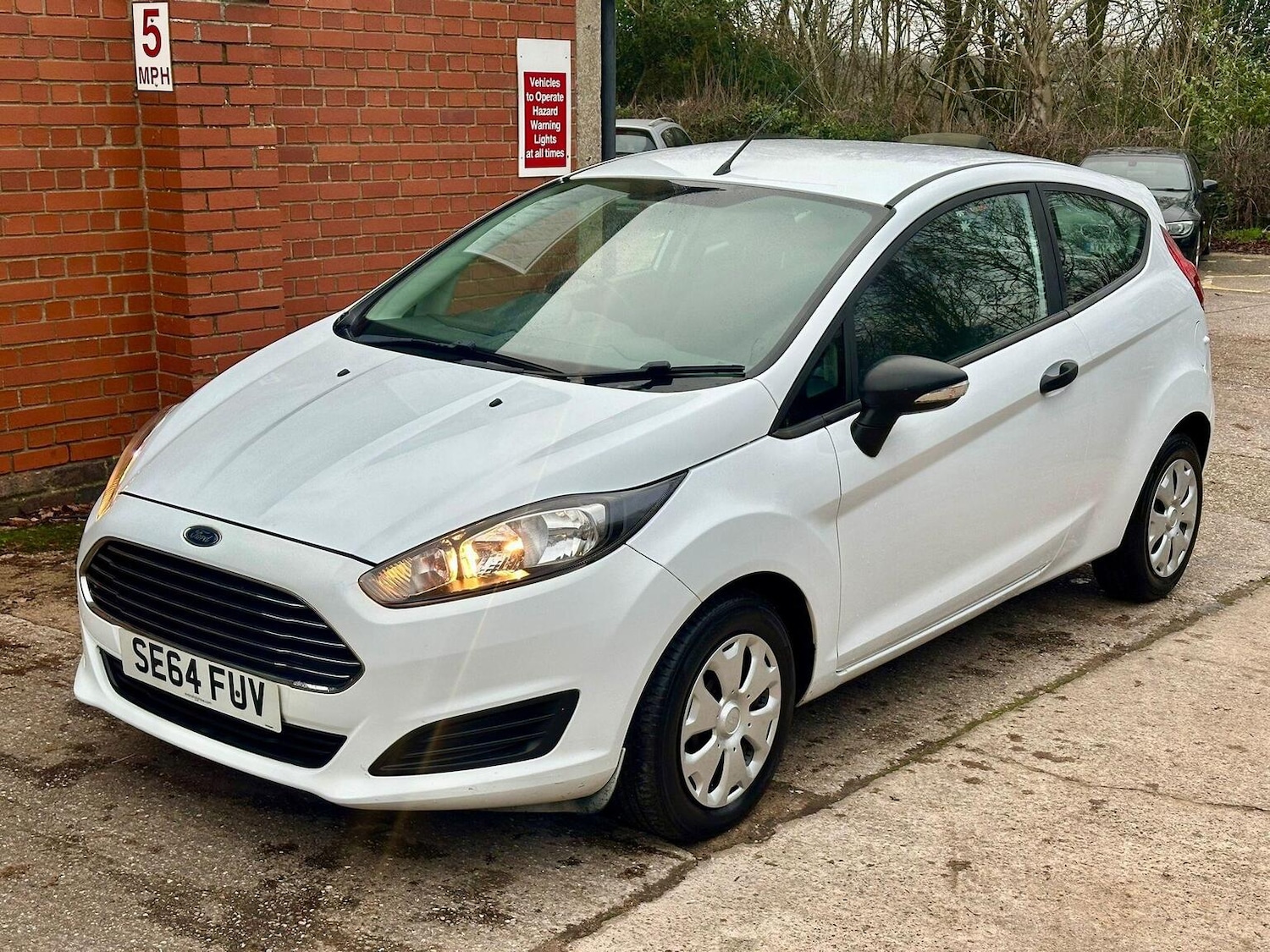 Used Ford Fiesta 2015 for sale - 77053707: Photo 11