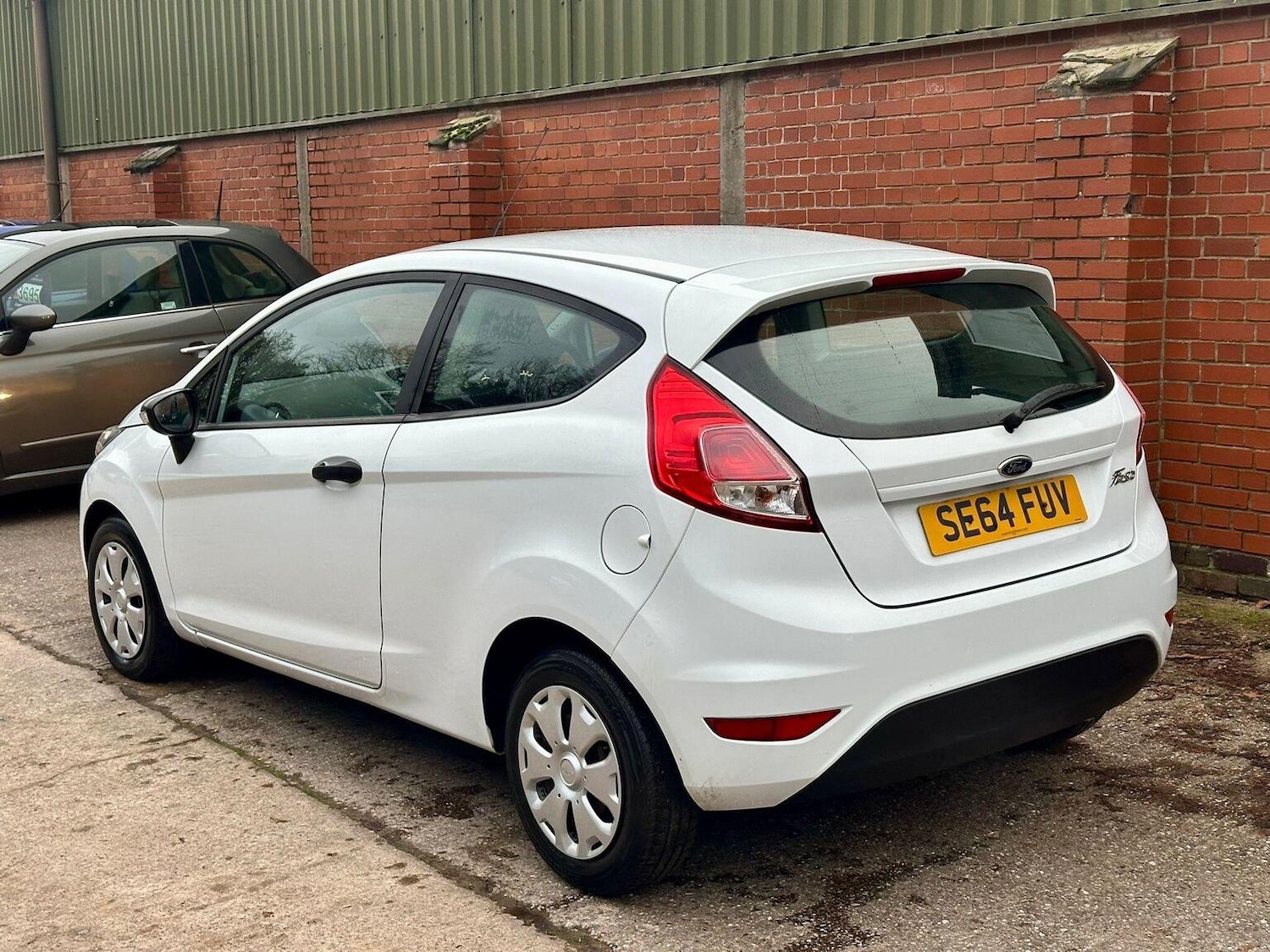 Used Ford Fiesta 2015 for sale - 77053707: Photo 17