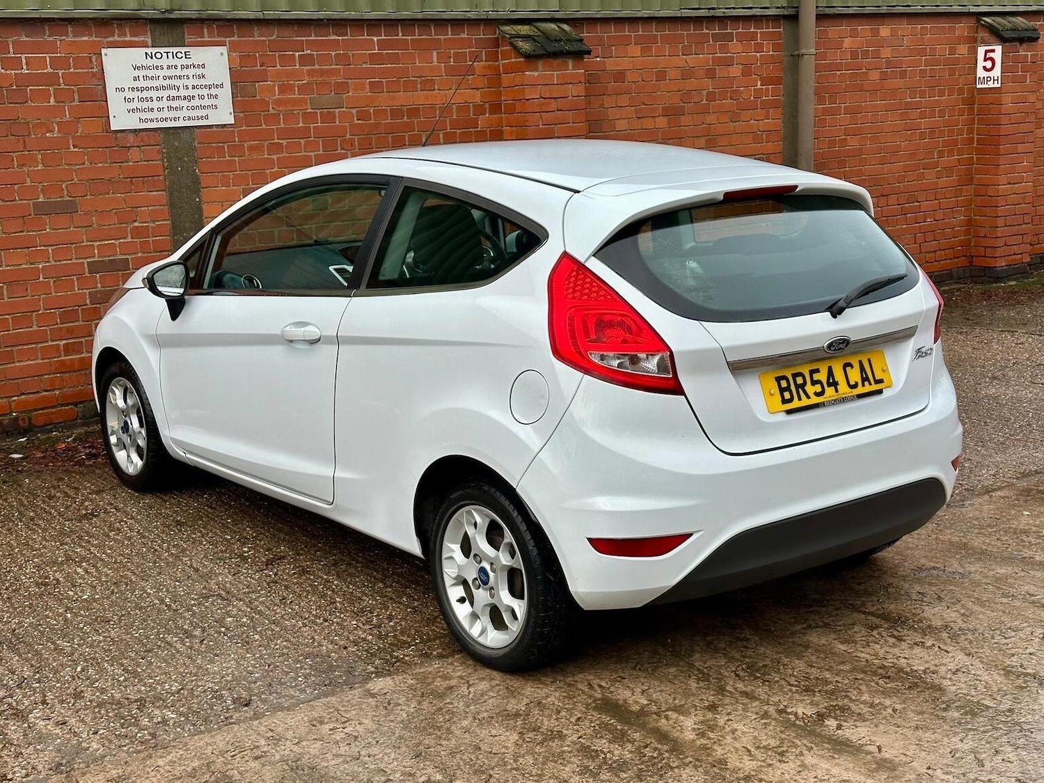 Used Ford Fiesta 2011 for sale - 77233762: Photo 18
