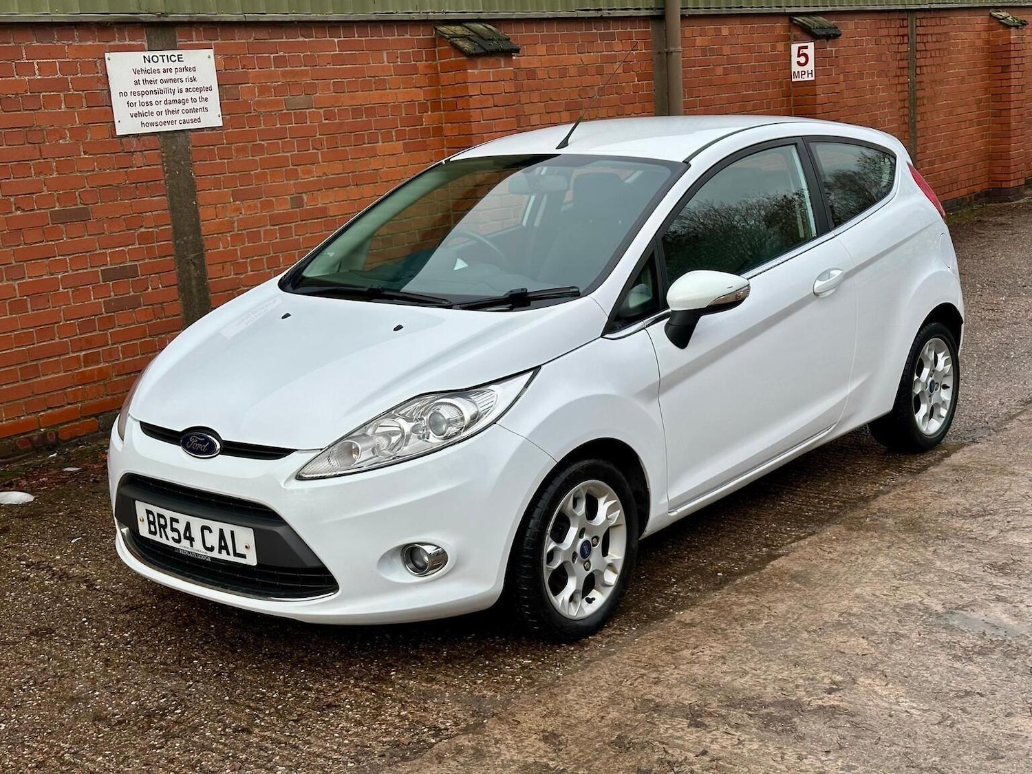 Used Ford Fiesta 2011 for sale - 77233762: Photo 21
