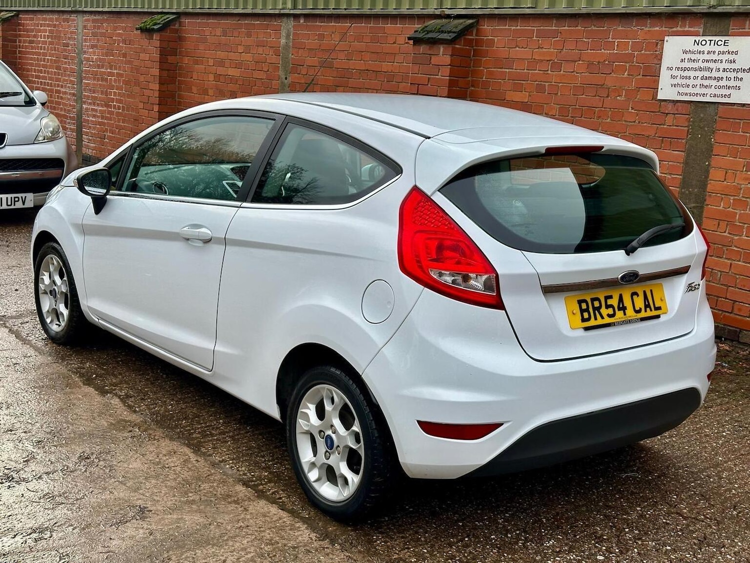 Used Ford Fiesta 2011 for sale - 77233762: Photo 24