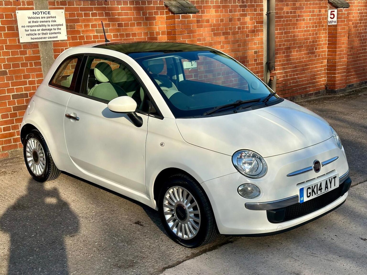 Used Fiat 500 2014 for sale - 78176056: Photo 2