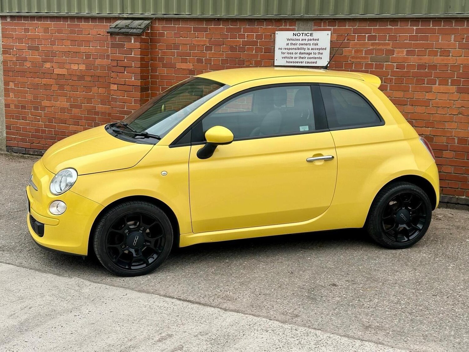 Used Fiat 500 2011 for sale - 78209981: Photo 16