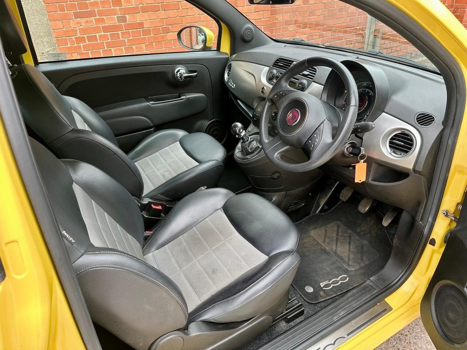 Used Fiat 500 2011 for sale - 78209981: Photo 6