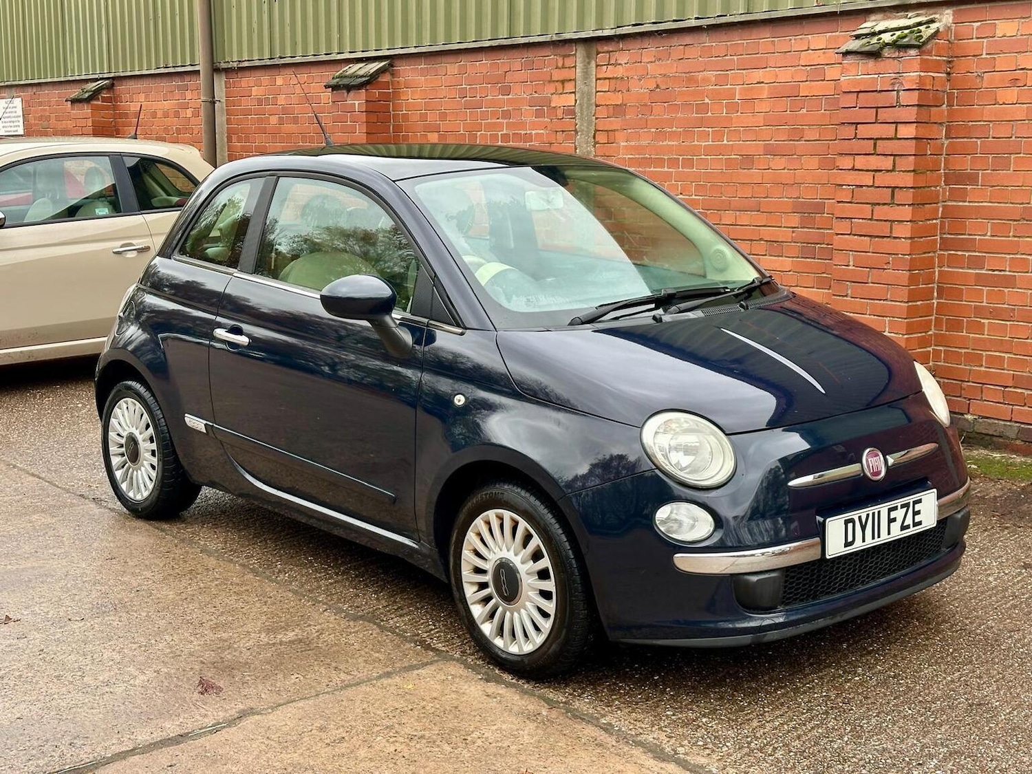 Used Fiat 500 2011 for sale - 76553944: Photo 12