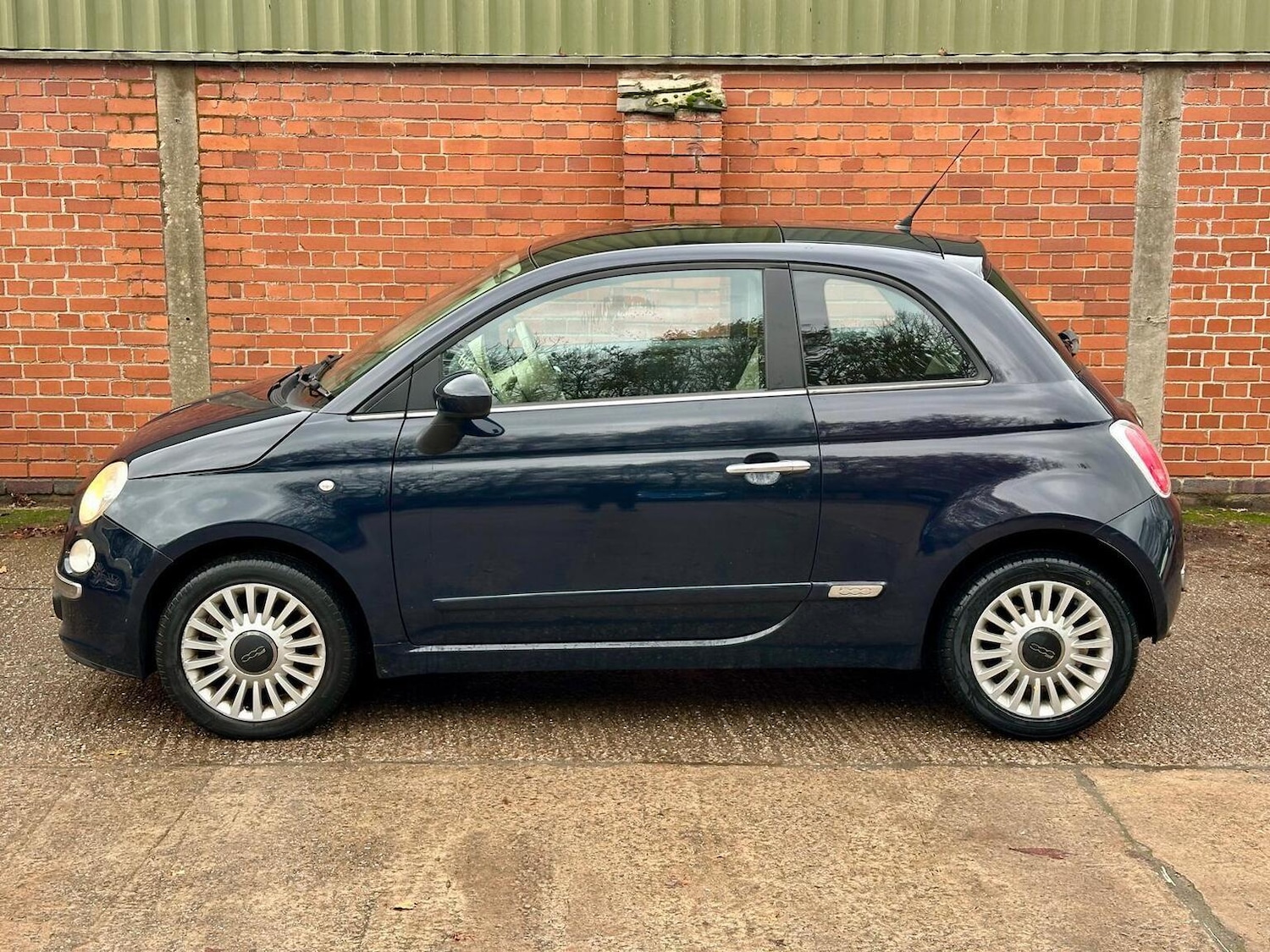 Used Fiat 500 2011 for sale - 76553944: Photo 18