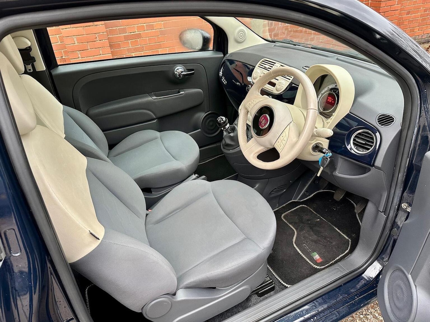 Used Fiat 500 2011 for sale - 76553944: Photo 7