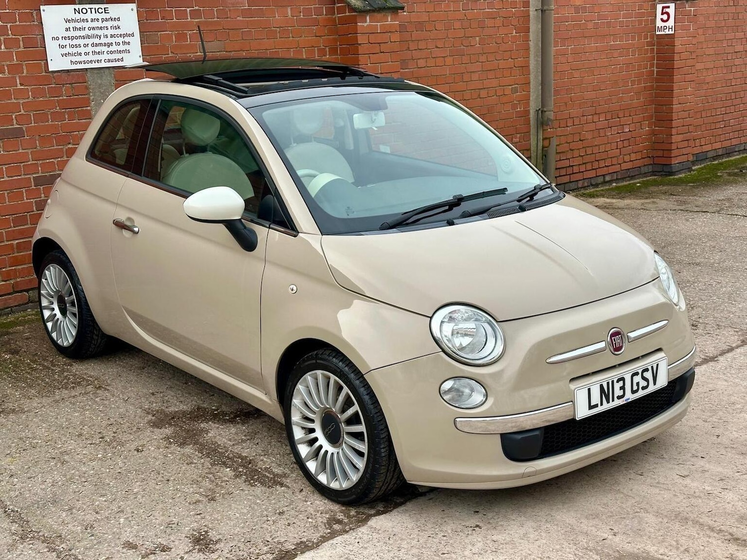Used Fiat 500 2013 for sale - 77603400: Photo 12