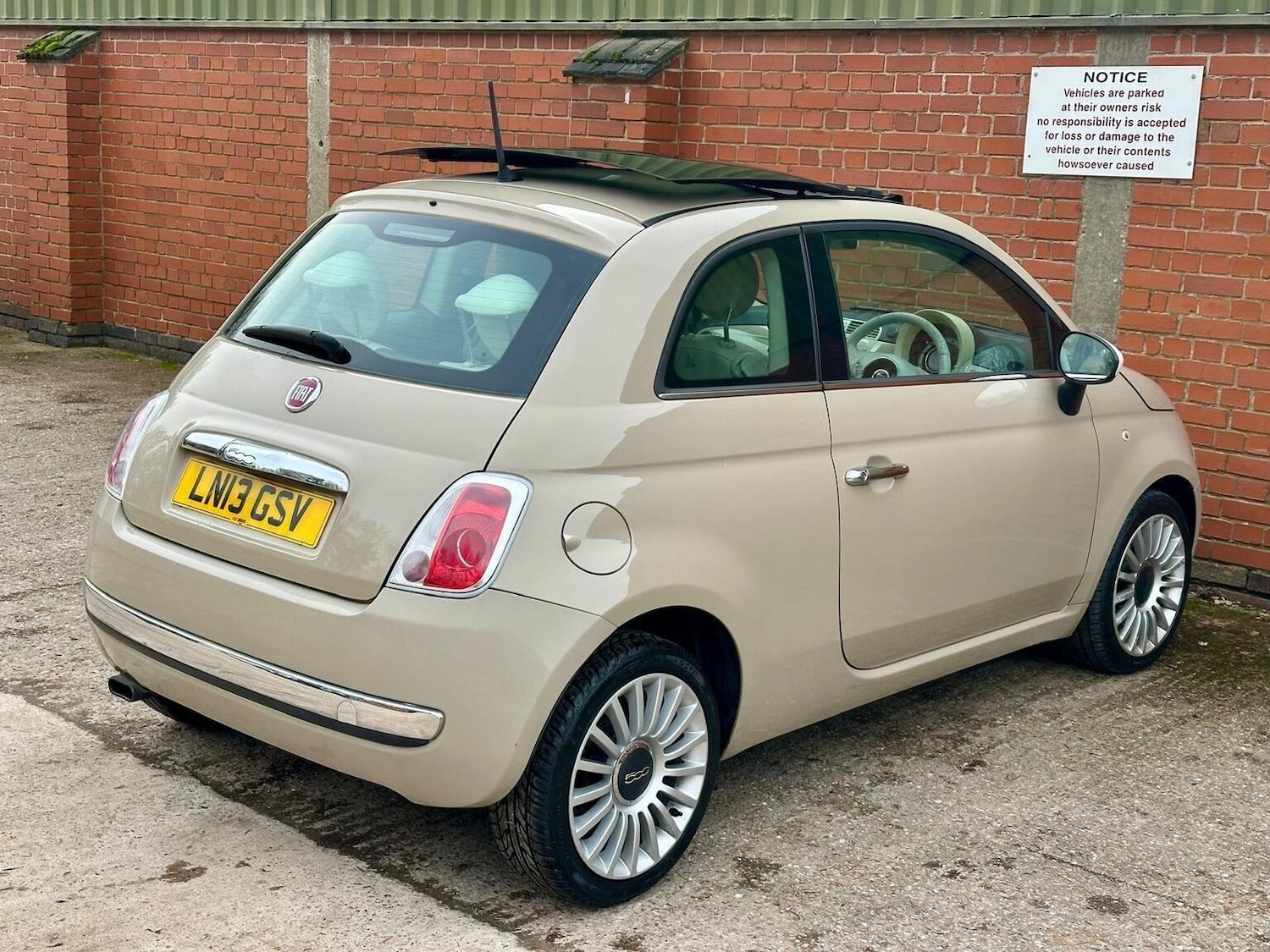 Used Fiat 500 2013 for sale - 77603400: Photo 23