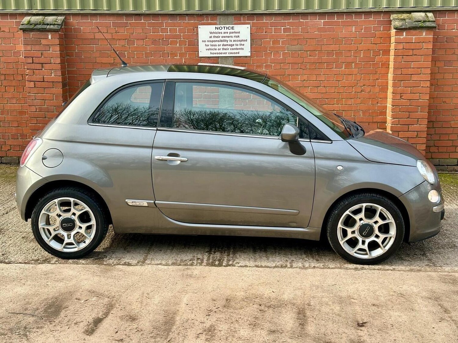 Used Fiat 500 2011 for sale - 77603368: Photo 11