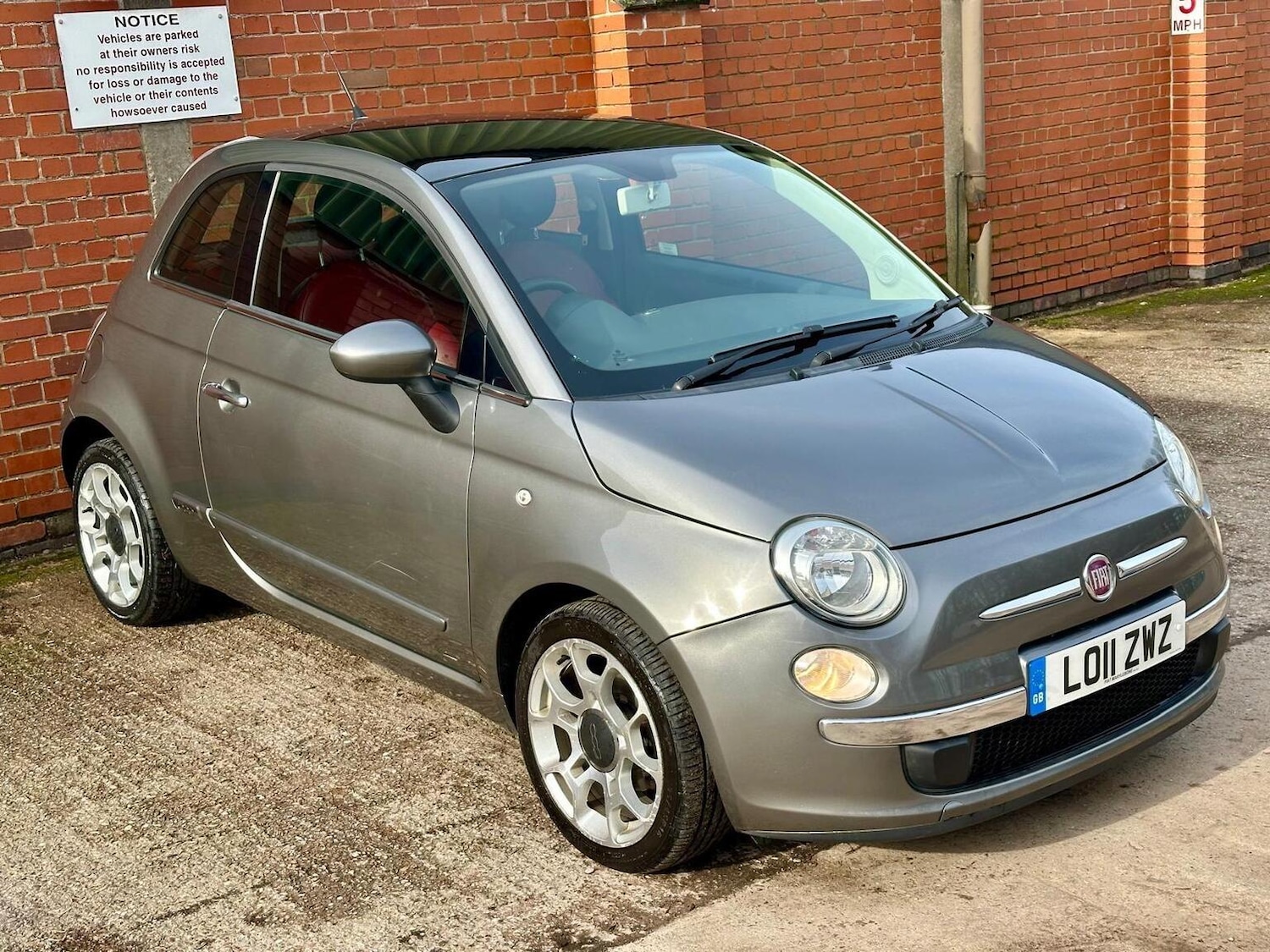 Used Fiat 500 2011 for sale - 77603368: Photo 2