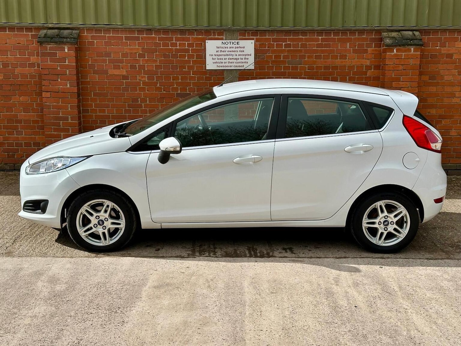 Used Ford Fiesta 2013 for sale - 77837042: Photo 20