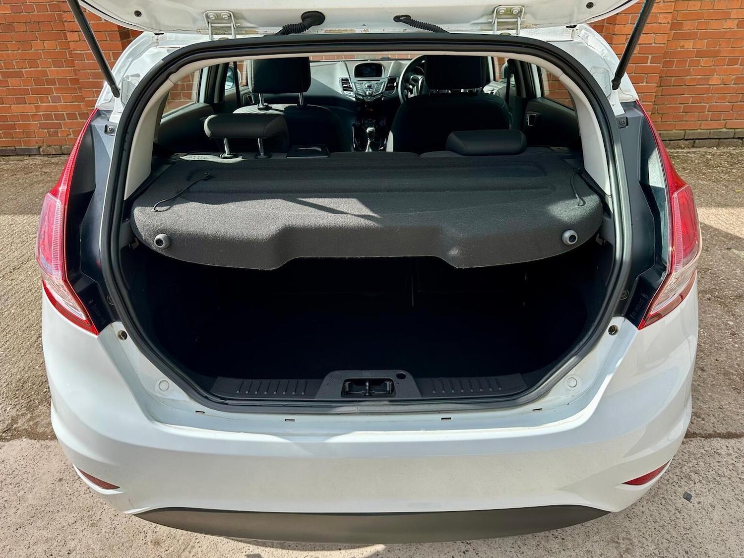 Used Ford Fiesta 2013 for sale - 77837042: Photo 21