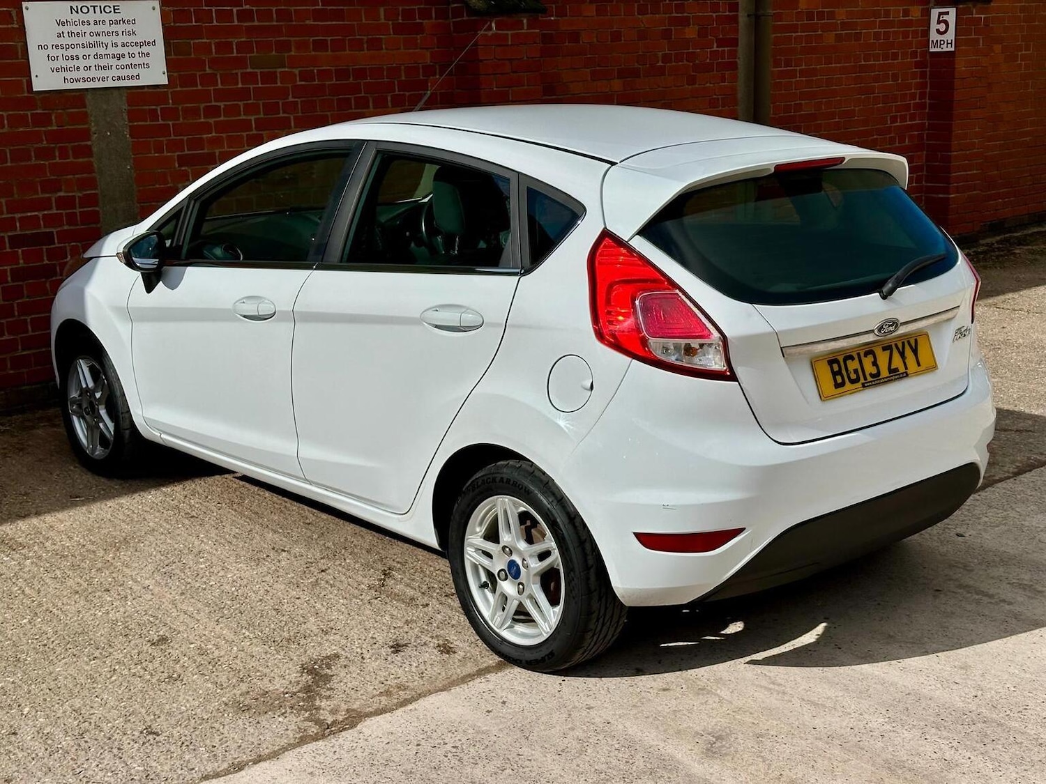 Used Ford Fiesta 2013 for sale - 77837042: Photo 23