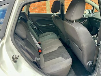 Used Ford Fiesta 2013 for sale - 77837042: Photo