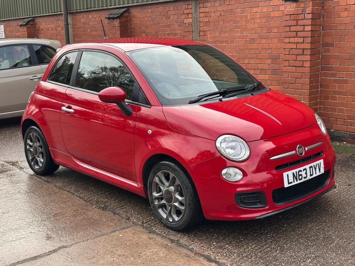 Used Fiat 500 2013 for sale - 76637426: Photo 2