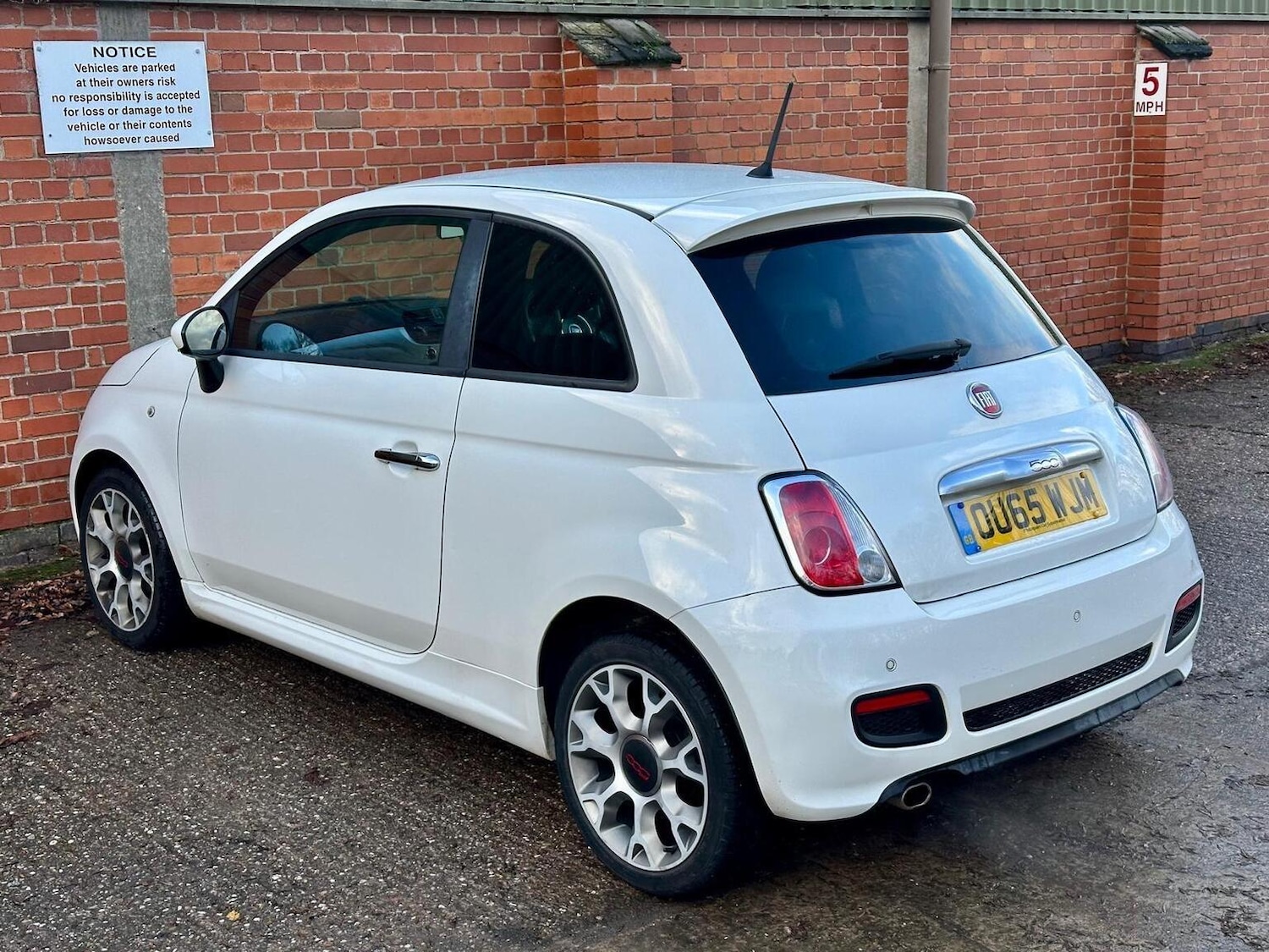 Used Fiat 500 2015 for sale - 77135892: Photo 7