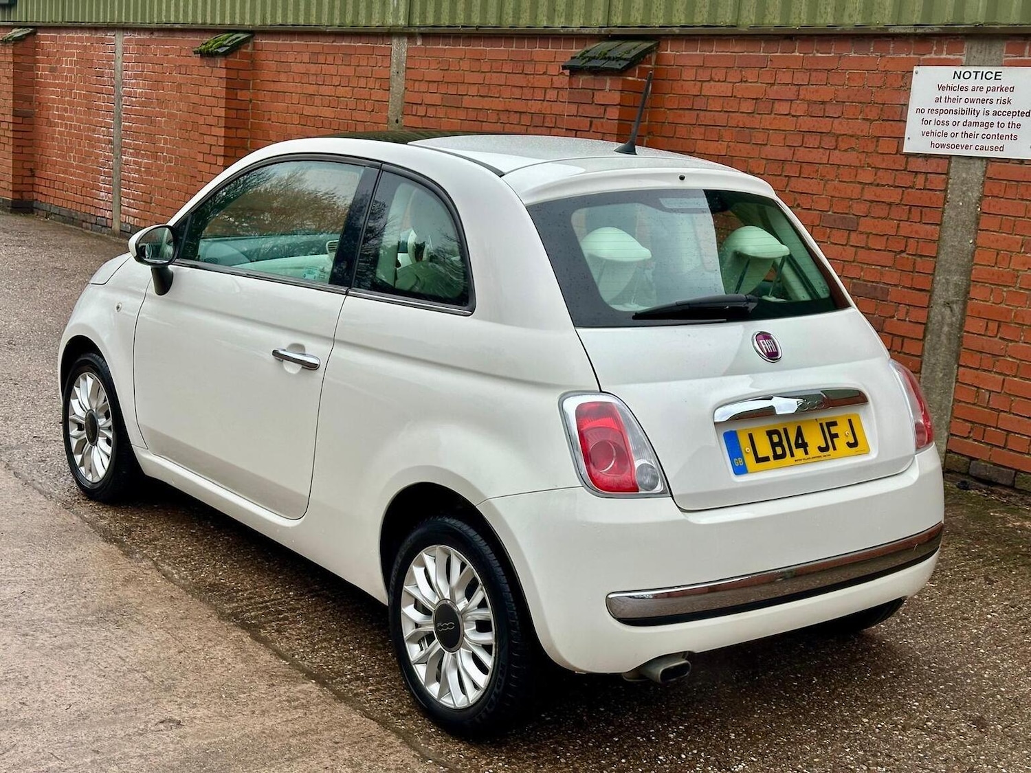 Used Fiat 500 2014 for sale - 77459941: Photo 17