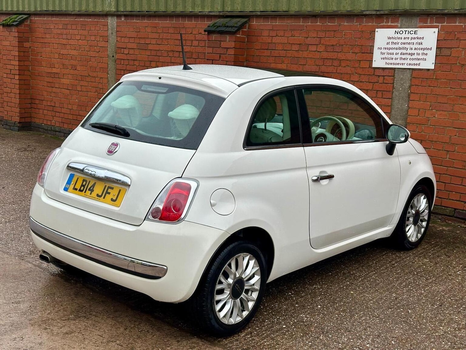 Used Fiat 500 2014 for sale - 77459941: Photo 21