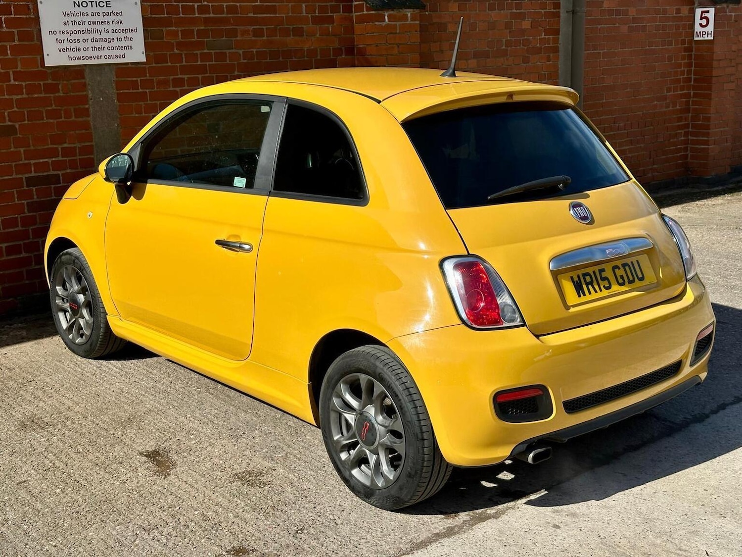 Used Fiat 500 2015 for sale - 77931297: Photo 25