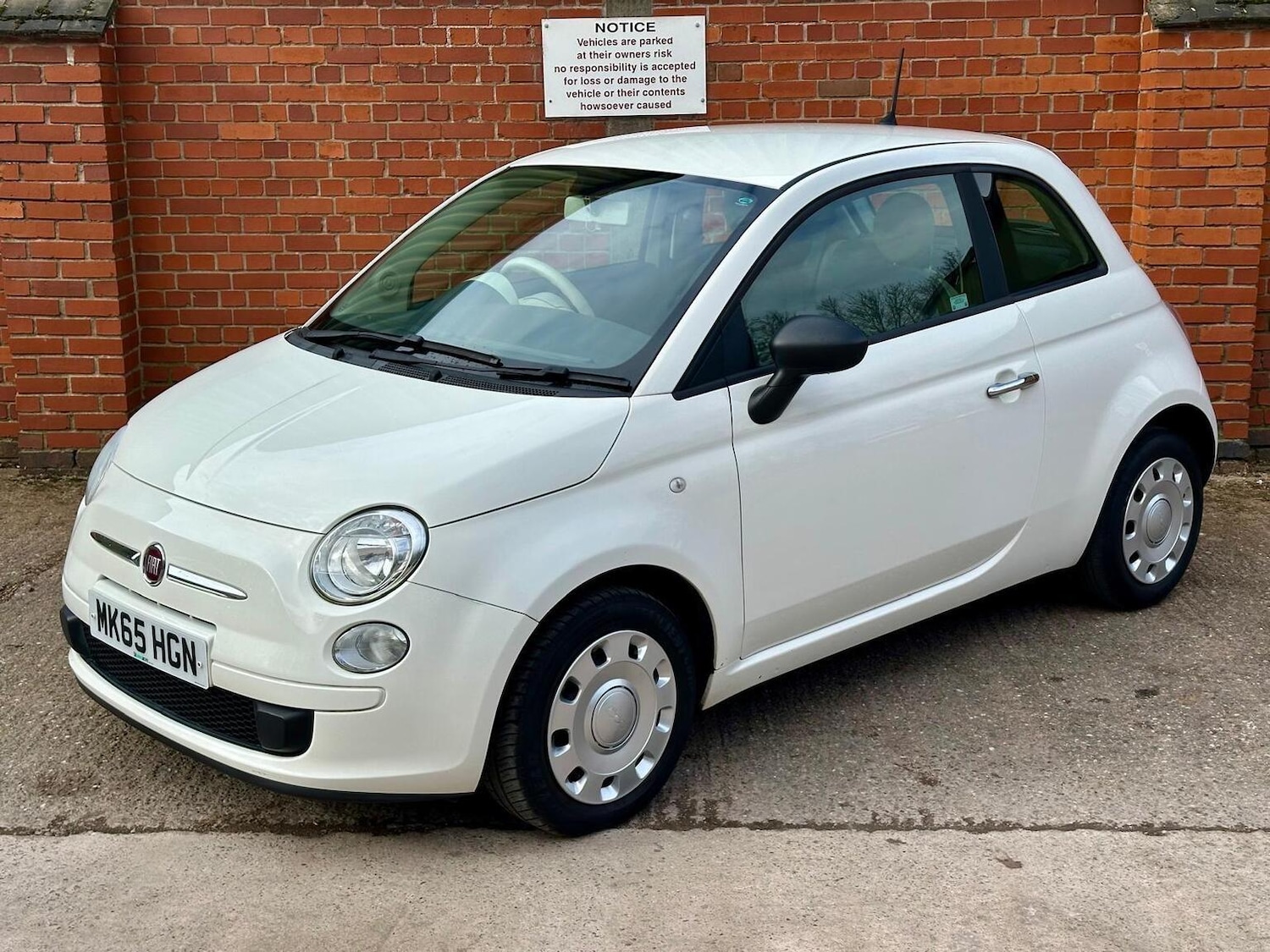 Used Fiat 500 2015 for sale - 77931286: Photo 15