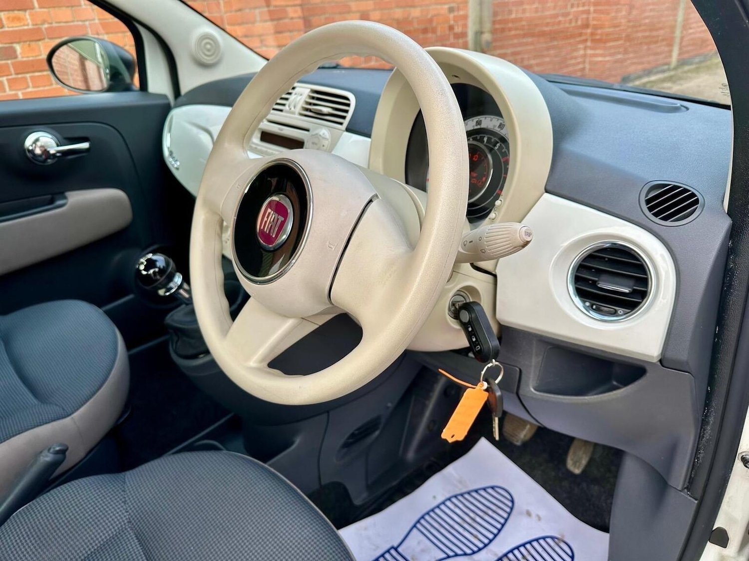 Used Fiat 500 2015 for sale - 77931286: Photo 4