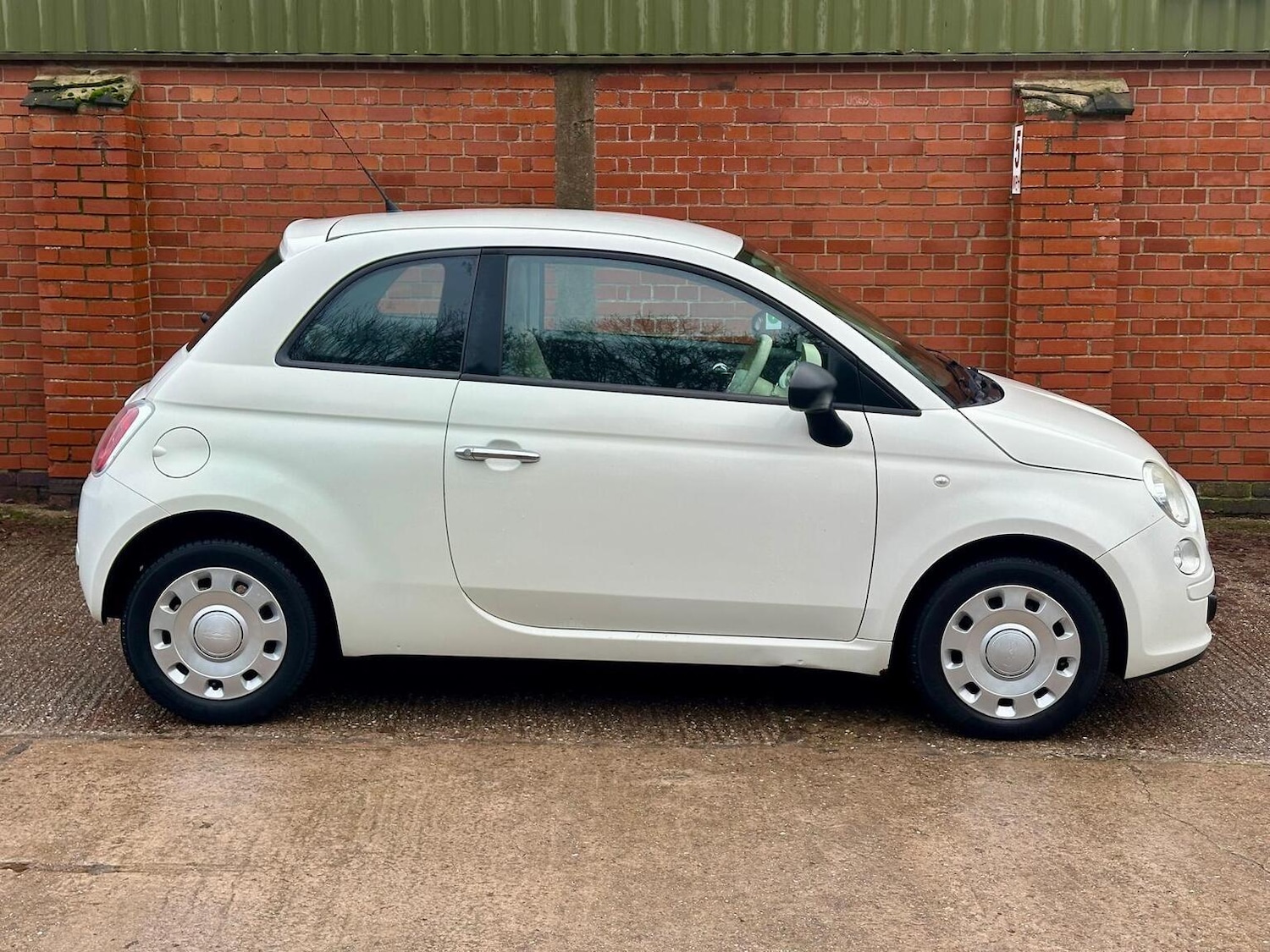 Used Fiat 500 2010 for sale - 77020589: Photo 11