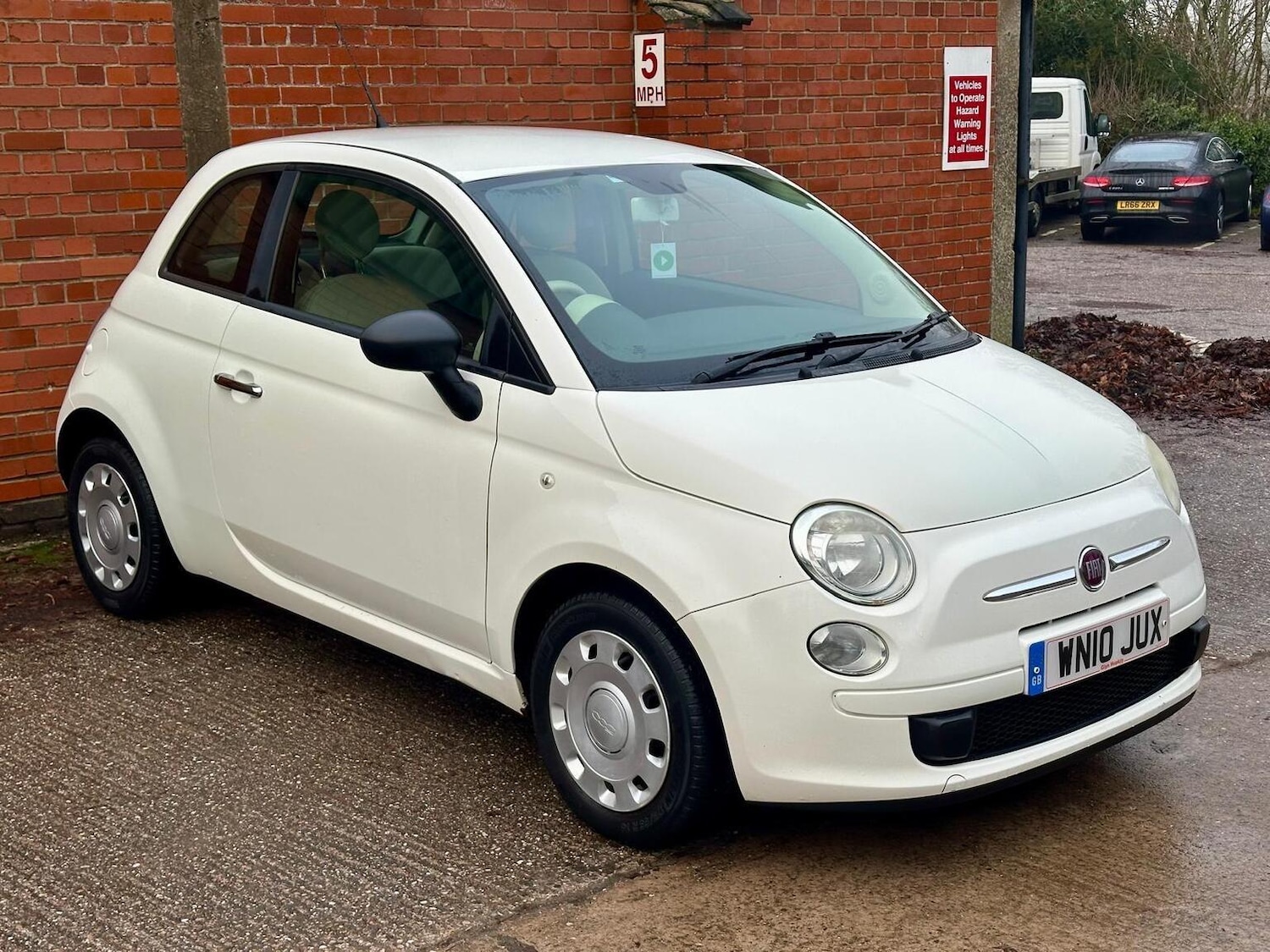 Used Fiat 500 2010 for sale - 77020589: Photo 2