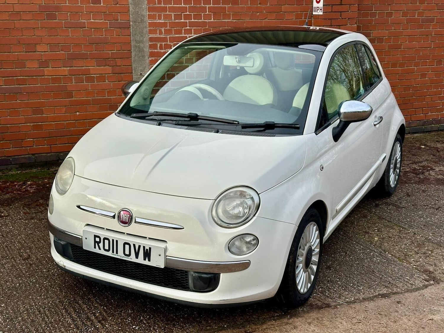 Used Fiat 500 2011 for sale - 76924358: Photo 9