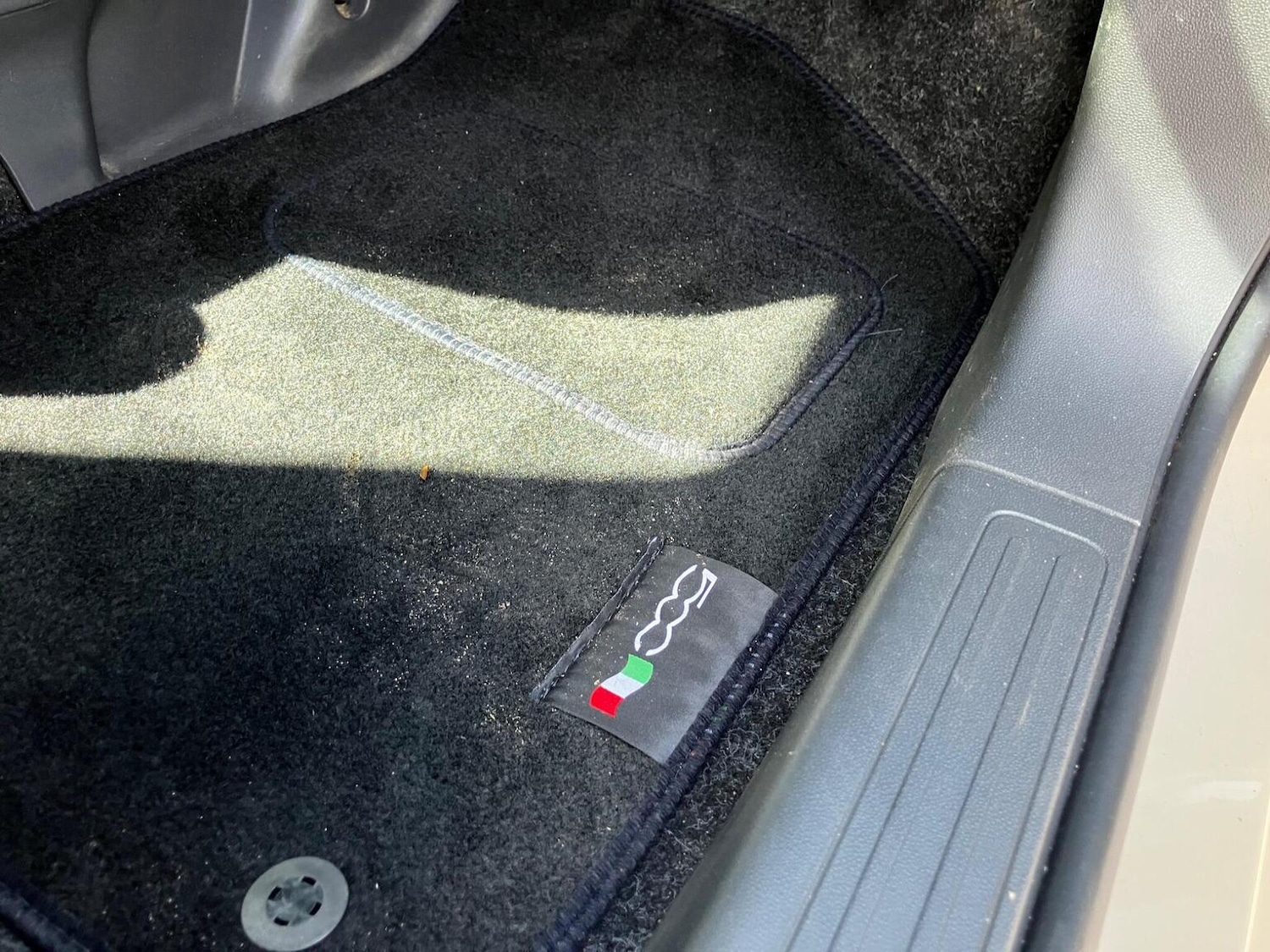 Used Fiat 500 2015 for sale - 78135057: Photo 11